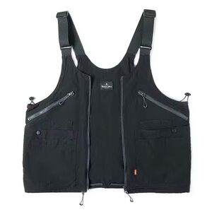 NWT- BLACK - Unisex Utility Multipocket Vest turns into Totebag in